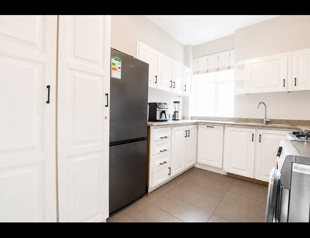2.5 BEDROOM APARTMENT FOR SALE IN MORNINGSIDE